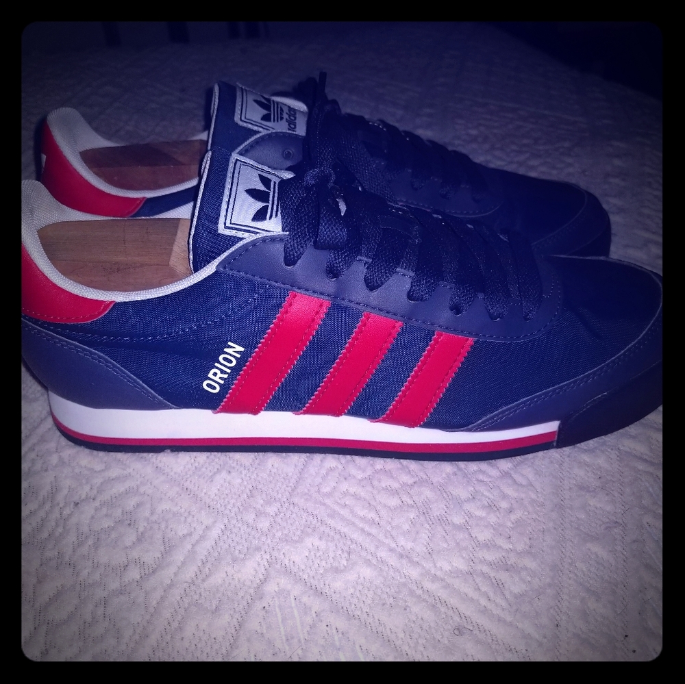 Adidas size 9 1/2